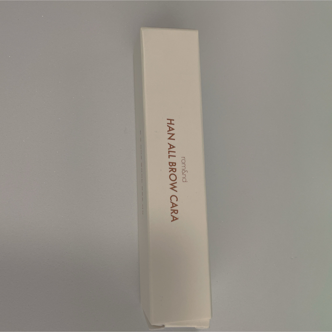 【新品】ロムアンドハンオールブロウカラー　02 コスメ/美容のベースメイク/化粧品(アイブロウペンシル)の商品写真
