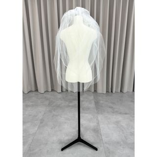 ヴェラウォン VERA WANG BRIDE ウェディングドレス アイボリー　ホワイト 白 ショートベール ヴェール ２段(ウェディングドレス)