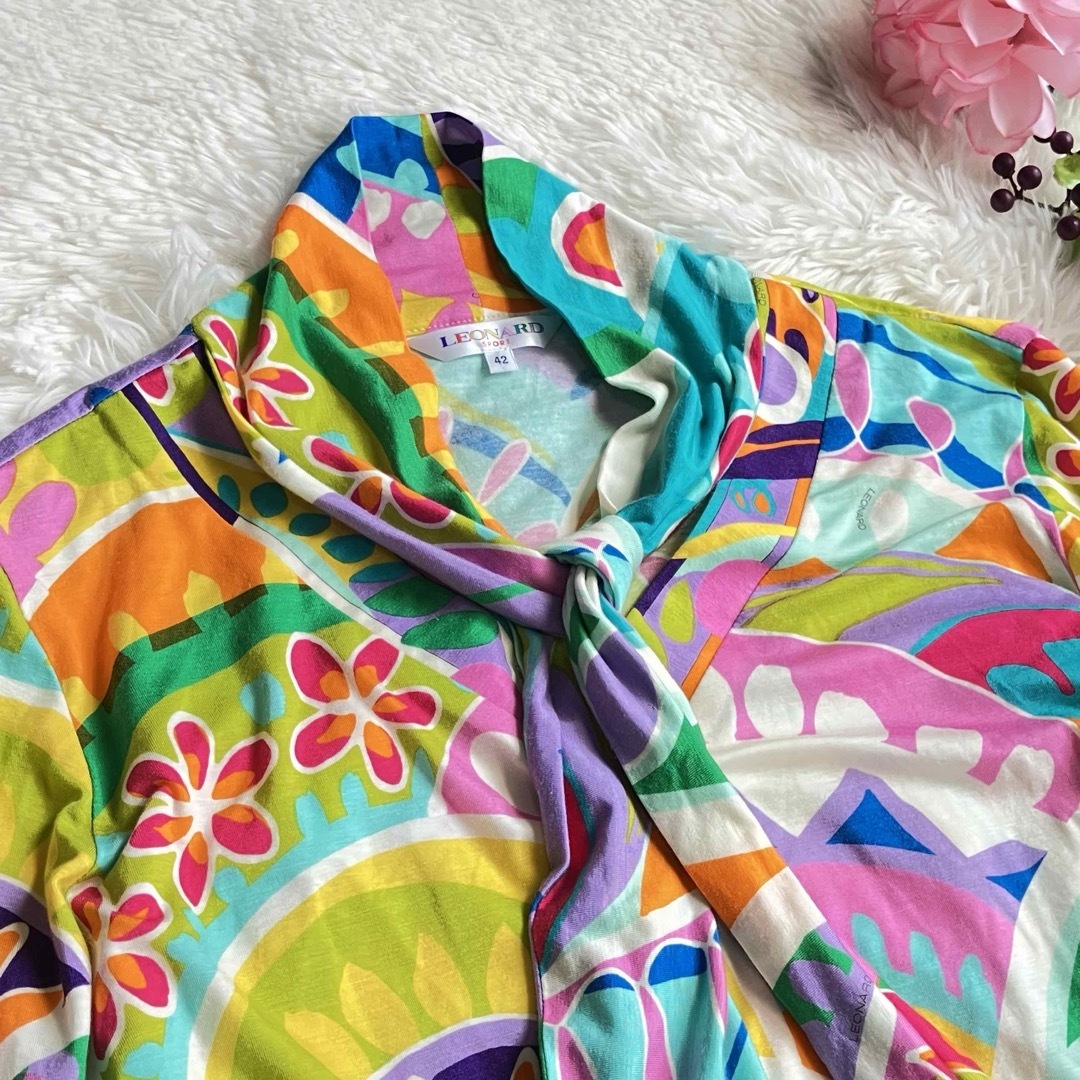 大きいサイズ/美品★レオナール ブラウス 7分袖 カットソー 総柄 タイ付き42 大きいサイズ/美品★レオナール ブラウス 7分袖 カットソー 総柄 タイ付き42