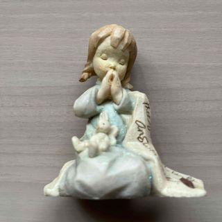 希少品 アメリカ ハワイ発 お祈りをする少女像 お祈り 置物(置物)