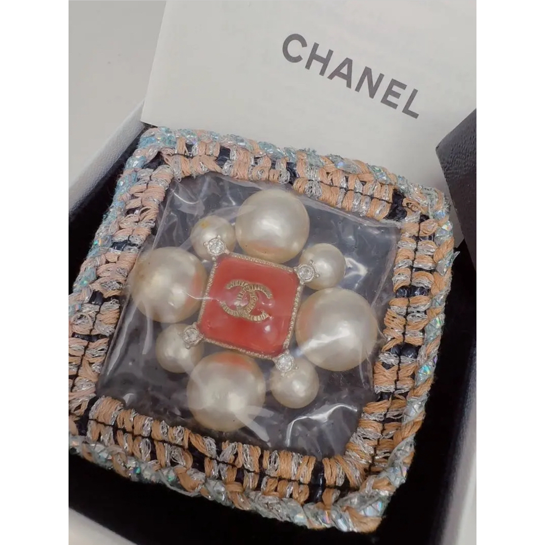 レア】CHANEL シャネルパールブローチ ツイードブローチ パール レア】CHANEL シャネルパールブローチ ツイードブローチ パール