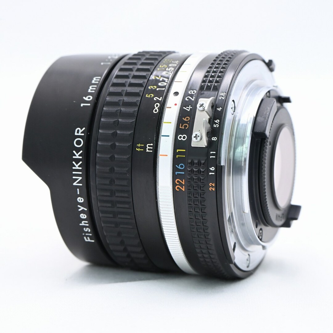 Nikon(ニコン)のNikon Ai-S Fisheye NIKKOR 16mm F2.8 スマホ/家電/カメラのカメラ(レンズ(単焦点))の商品写真