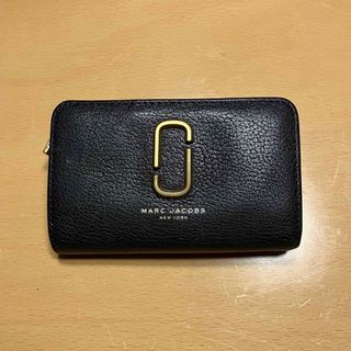 MARC JACOBS - MARC JACOBS  折り財布　レザー　ブラック　ラウンドファスナー