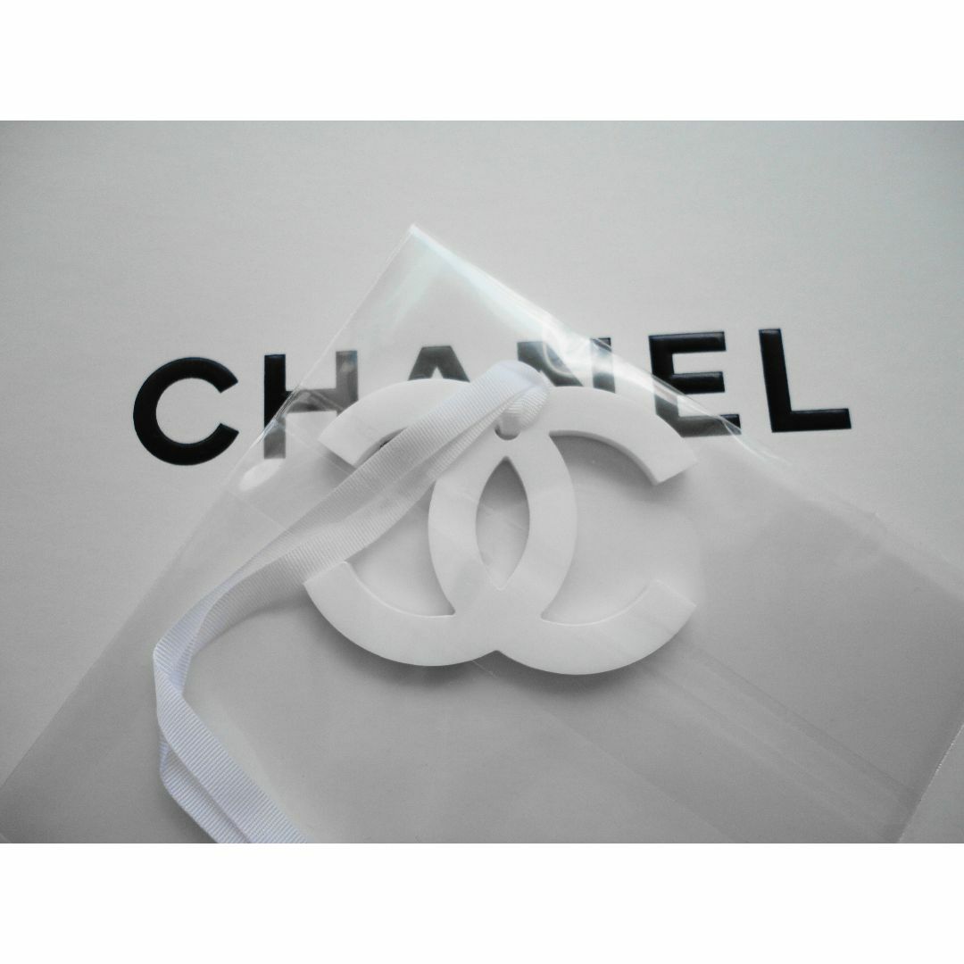 CHANEL(シャネル)のシャネル　パステル　チャーム　非売品♬ レディースのアクセサリー(チャーム)の商品写真