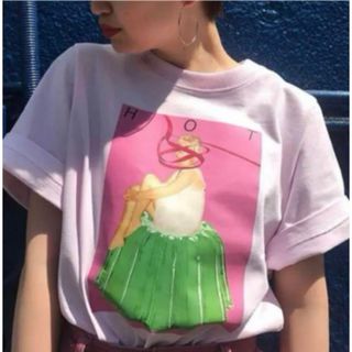 BEAMS とんだ林蘭 Tシャツ