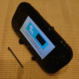 ウィーユー(Wii U)の73271 完動品WiiUゲームパッド本体&タッチペンのみブラック送料込(家庭用ゲーム機本体)