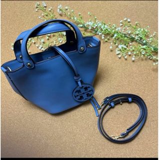 トリーバーチ(Tory Burch)の超美品　トリーバーチ TORY BURCH  ミラーミニバケット　ブルー(ショルダーバッグ)