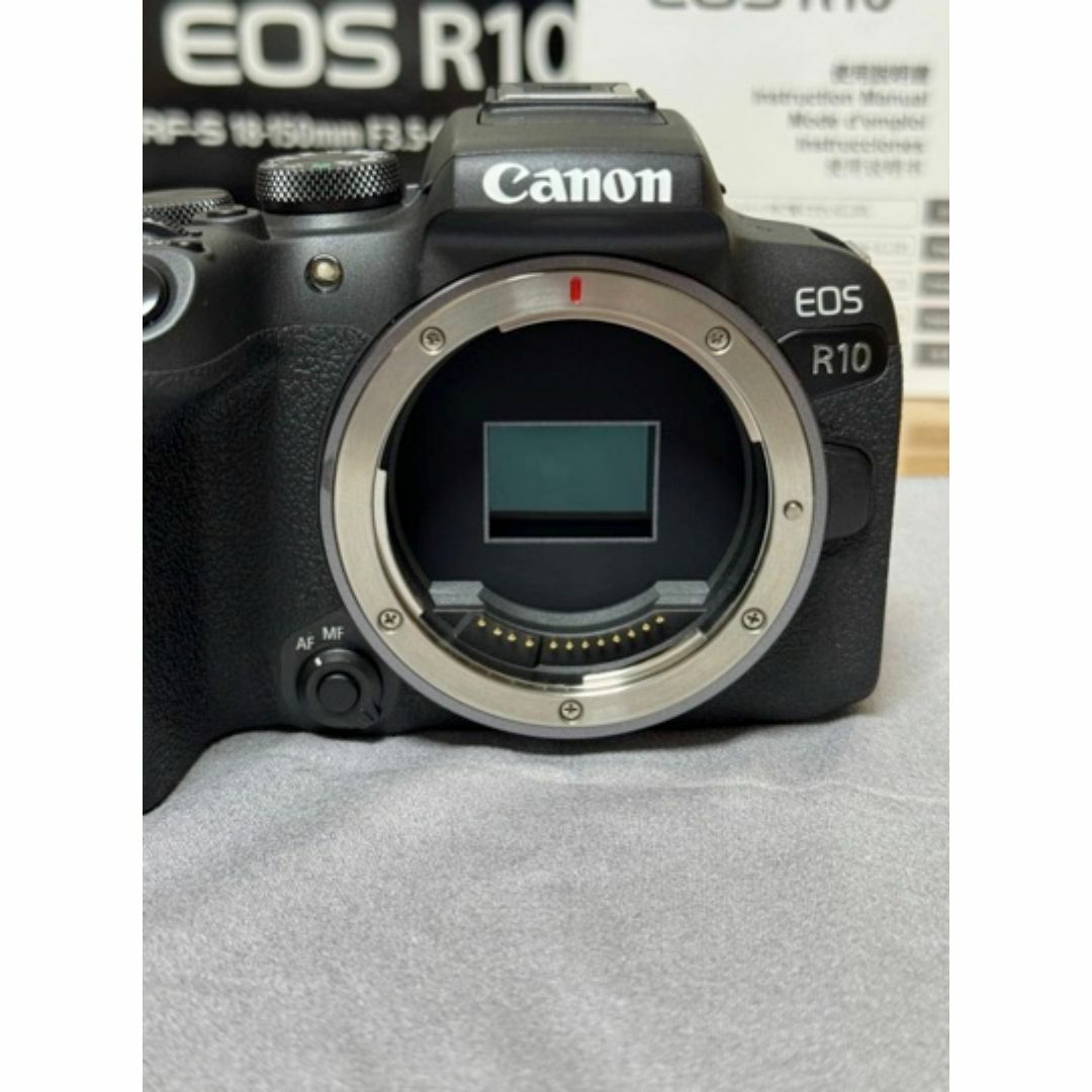 Canon EOS R10 RF-S18-150 IS STM レンズキ スマホ/家電/カメラのカメラ(デジタル一眼)の商品写真