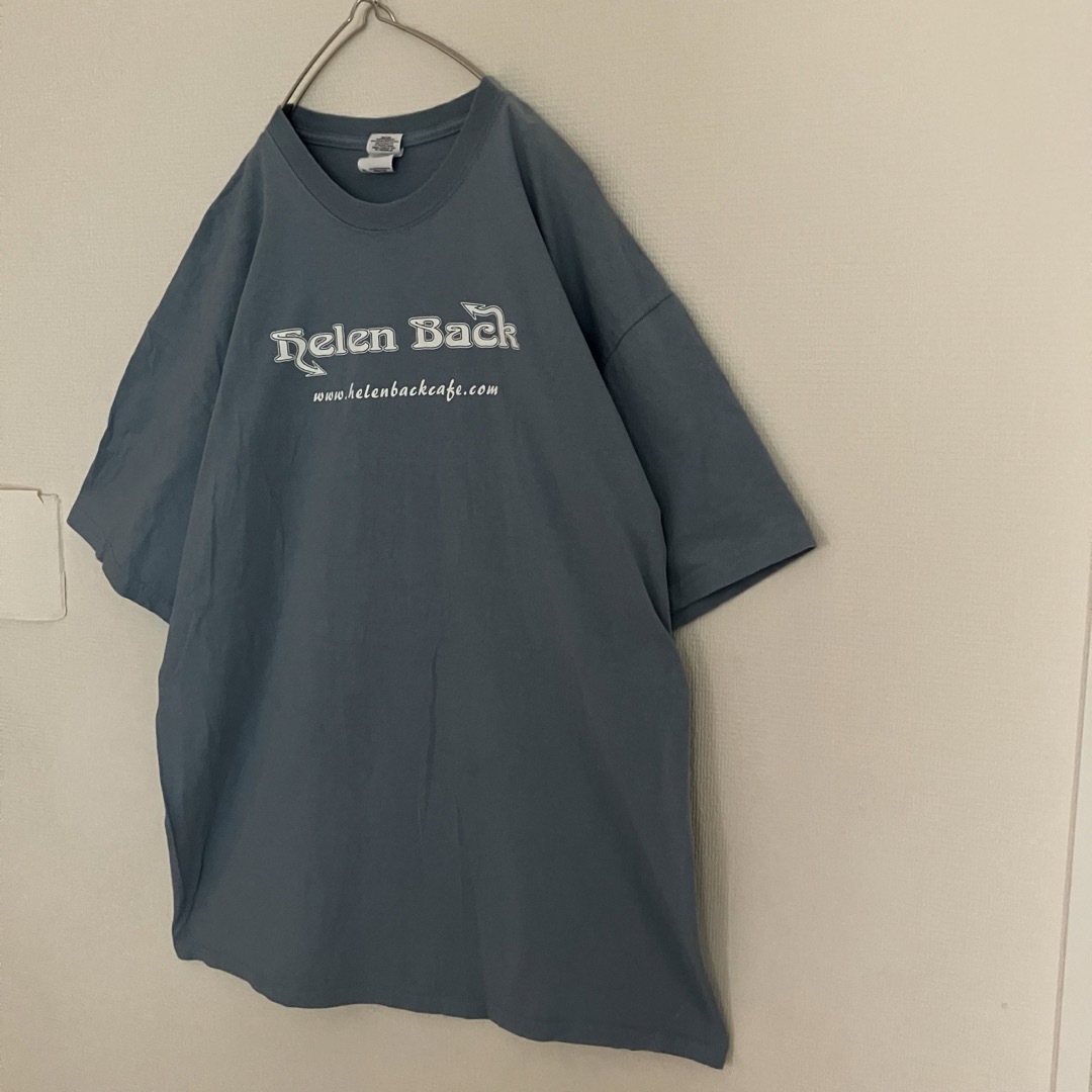 GILDAN(ギルタン)のヘレンバックカフェ雰囲気古着オールドデザインメッセージTシャツビッグロゴtシャツ メンズのトップス(Tシャツ/カットソー(半袖/袖なし))の商品写真