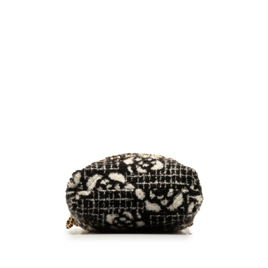 CHANEL - 美品 シャネル カメリア ココマーク ロゴ ゴールド金具 CHANEL - 美品 シャネル カメリア ココマーク ロゴ ゴールド金具