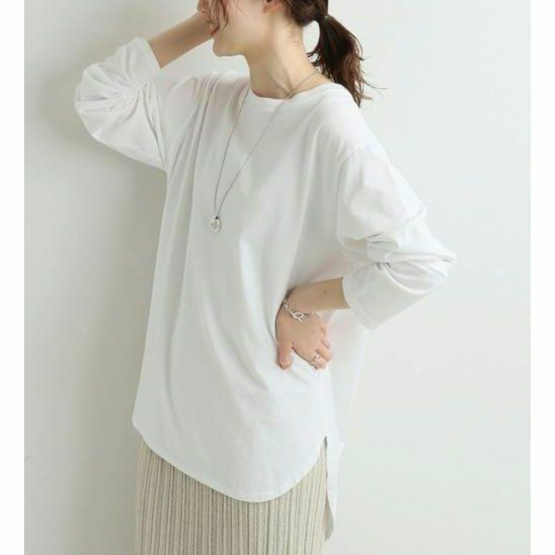 IENA(イエナ)の【 WHITE 】ラウンドテールプルオーバー IENA レディースのトップス(Tシャツ(長袖/七分))の商品写真