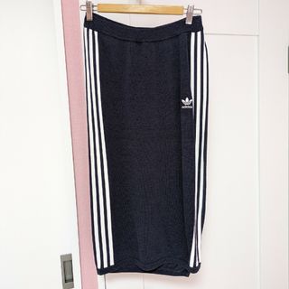 adidas - adidas ニットスカート