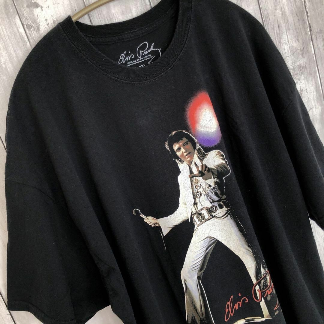 MUSIC TEE(ミュージックティー)のエルビスプレスリー　サイズ2ＸＬ　ミュージックＴ　半袖Ｔシャツ　メンズ　古着 メンズのトップス(Tシャツ/カットソー(半袖/袖なし))の商品写真