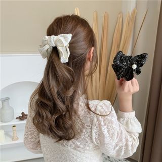 【値下げ中】ヘアクリップ　バンズクリップ　リボン　バナナクリップ　パール　韓国(バレッタ/ヘアクリップ)