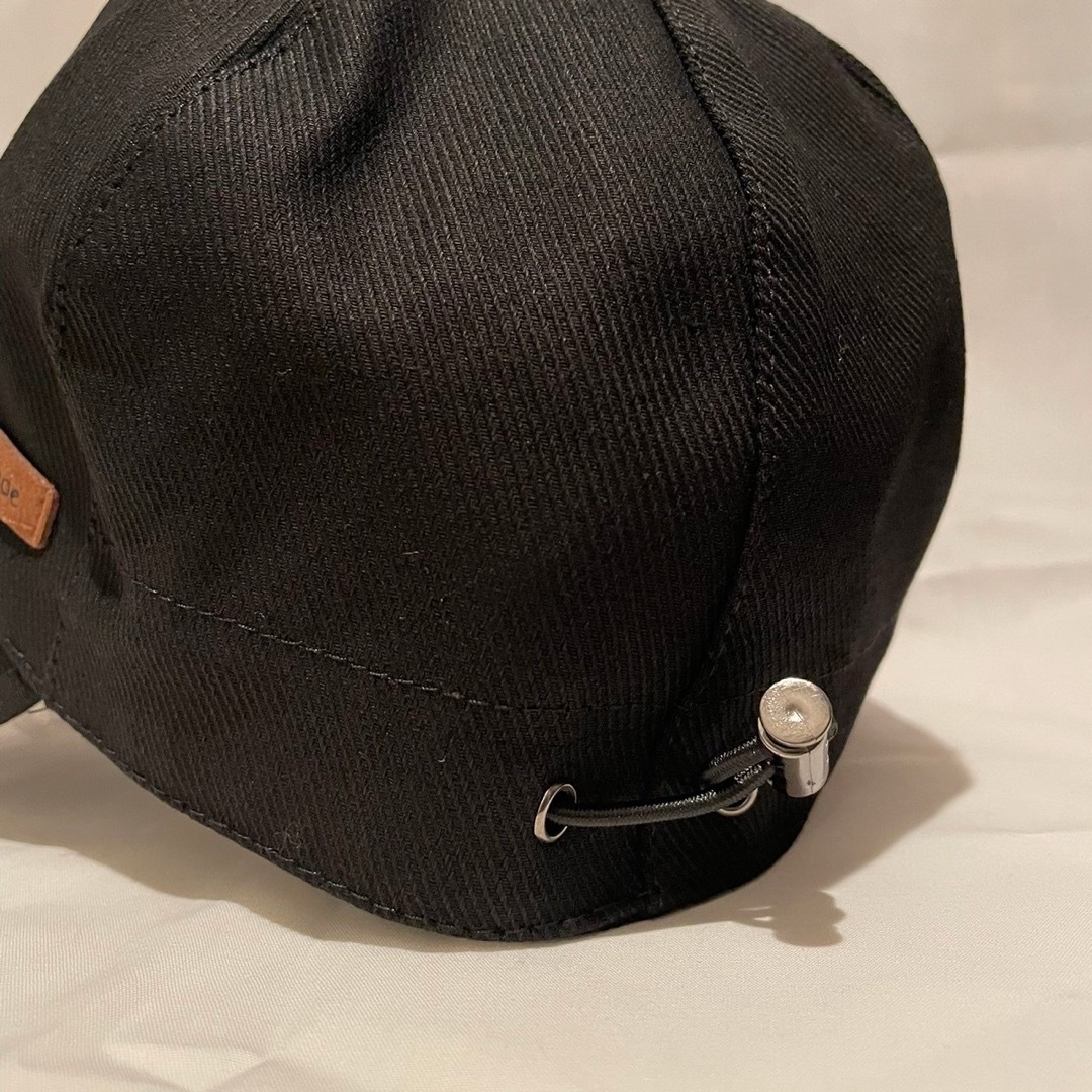 つば広キャップ 帽子 UVカット ブラック カジュアル　UVカット 小顔効果  レディースの帽子(キャップ)の商品写真