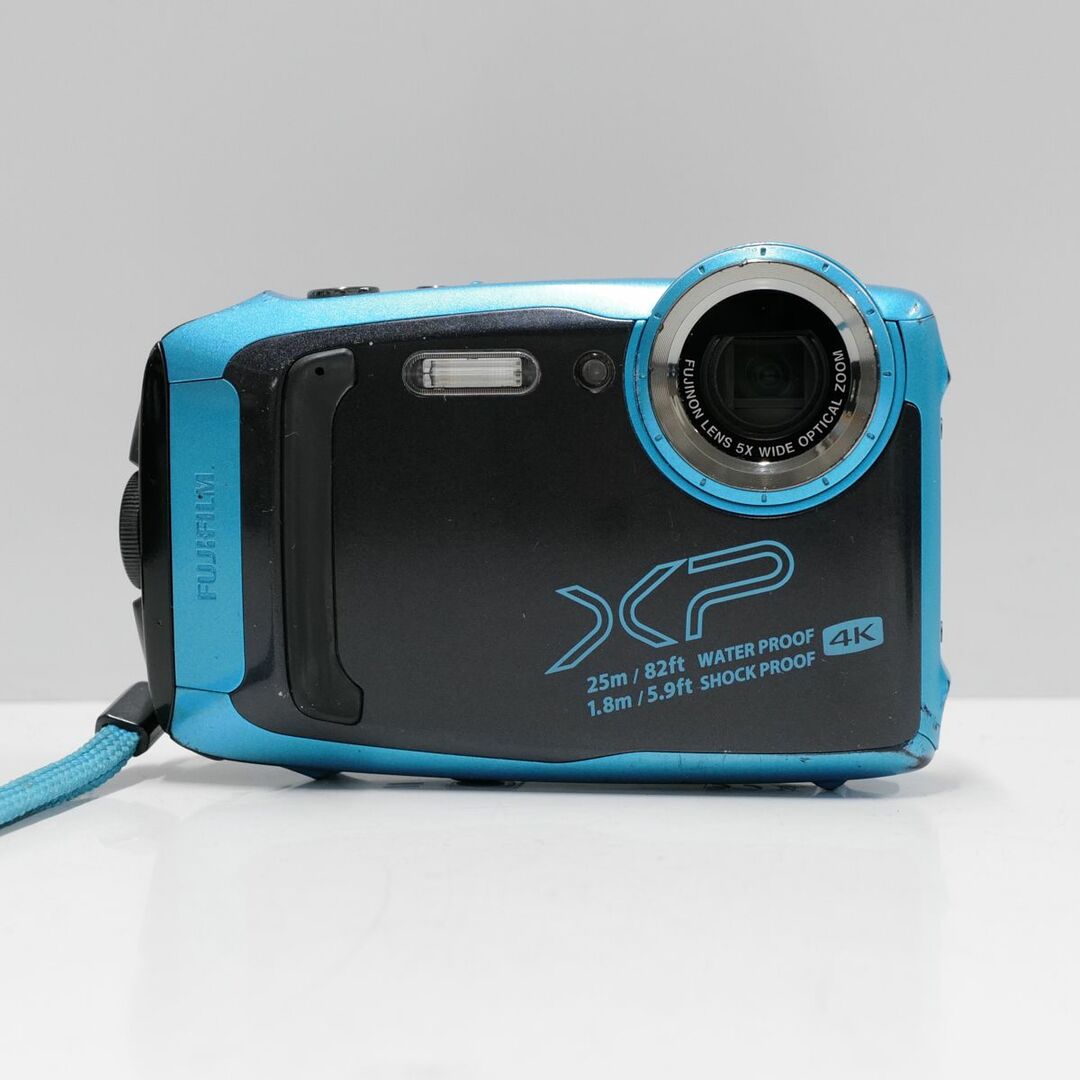 富士フイルム(フジフイルム)のFUJIFILM FinePix XP140 USED美品 デジタルカメラ 本体＋バッテリー 防水 防塵 耐衝撃 Wi-Fi 4K 完動品 中古 CE4016 スマホ/家電/カメラのカメラ(コンパクトデジタルカメラ)の商品写真