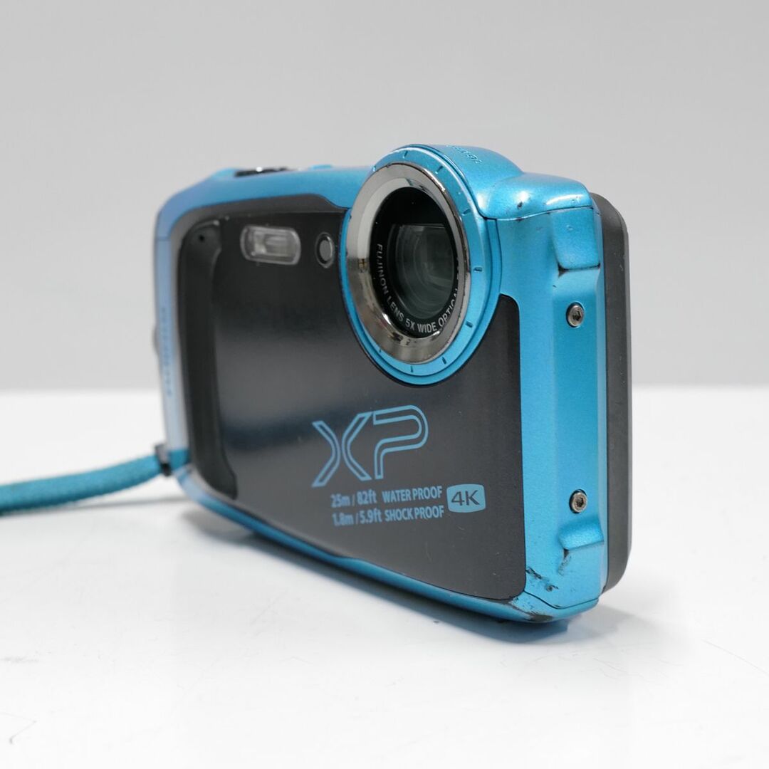 富士フイルム(フジフイルム)のFUJIFILM FinePix XP140 USED美品 デジタルカメラ 本体＋バッテリー 防水 防塵 耐衝撃 Wi-Fi 4K 完動品 中古 CE4016 スマホ/家電/カメラのカメラ(コンパクトデジタルカメラ)の商品写真