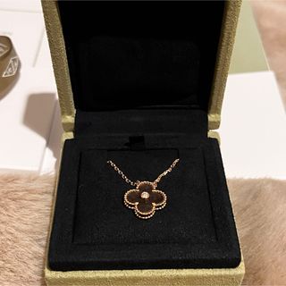 ヴァンクリーフアンドアーペル(Van Cleef & Arpels)の最終価格　ヴァンクリーフ　2023 ホリデー　アルハンブラ　ネックレス(ネックレス)