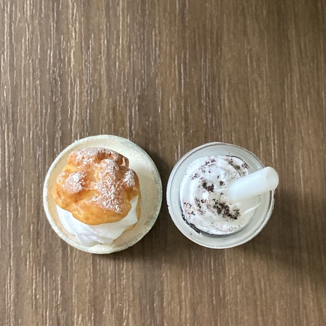 ミニチュアフード  シュークリームとチョコミントシェイク ハンドメイドのおもちゃ(ミニチュア)の商品写真
