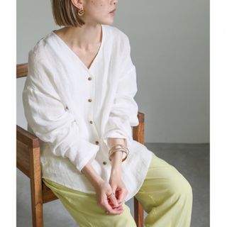 セレクトモカ(SELECT MOCA)の新品　春　夏　白シャツ　シャツ　羽織り　シアーシャツ　リネン　長袖　羽織り　夏(シャツ/ブラウス(長袖/七分))