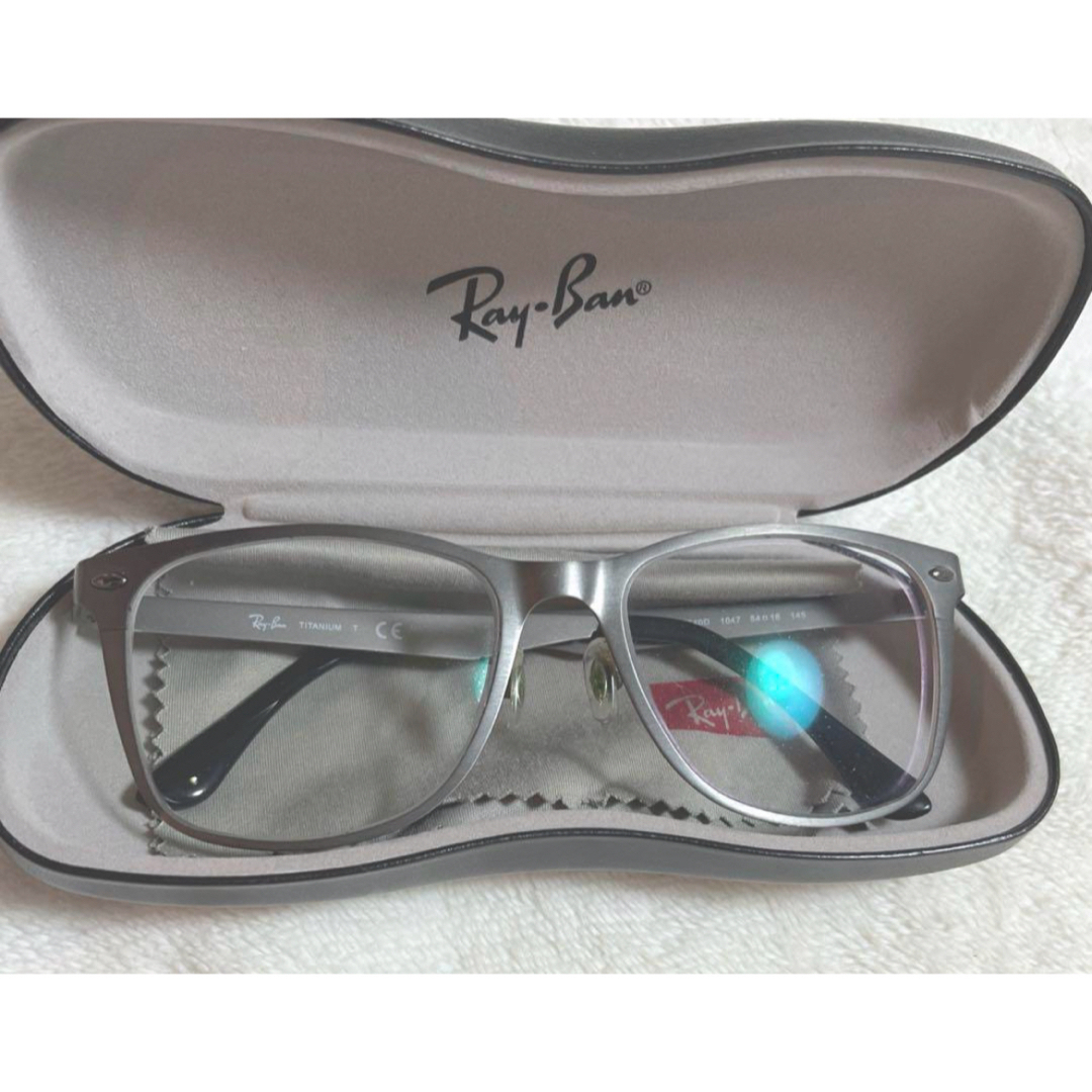 Ray-Ban(レイバン)のRay-Ban TITANIUM RB8740D レイバン　チタニウム　メガネ メンズのファッション小物(サングラス/メガネ)の商品写真