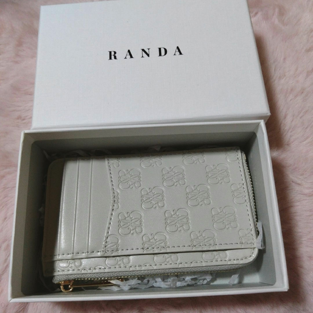 RANDA(ランダ)のRANDA フラグメントケース レディースのファッション小物(パスケース/IDカードホルダー)の商品写真