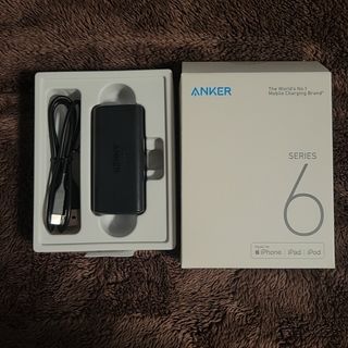 アンカー(Anker)の☆新品☆anker モバイルバッテリー(バッテリー/充電器)