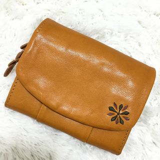 シビラ(Sybilla)の【美品】Sybilla Lana シビララーナ レザー 二つ折り財布 刺繍(財布)