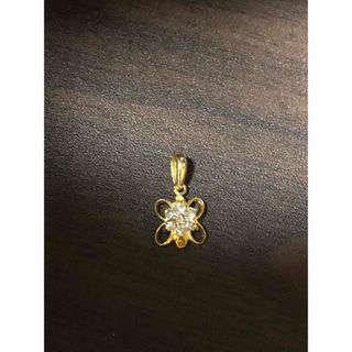 k18 ネックレストップ　ダイヤ　0.15ct 