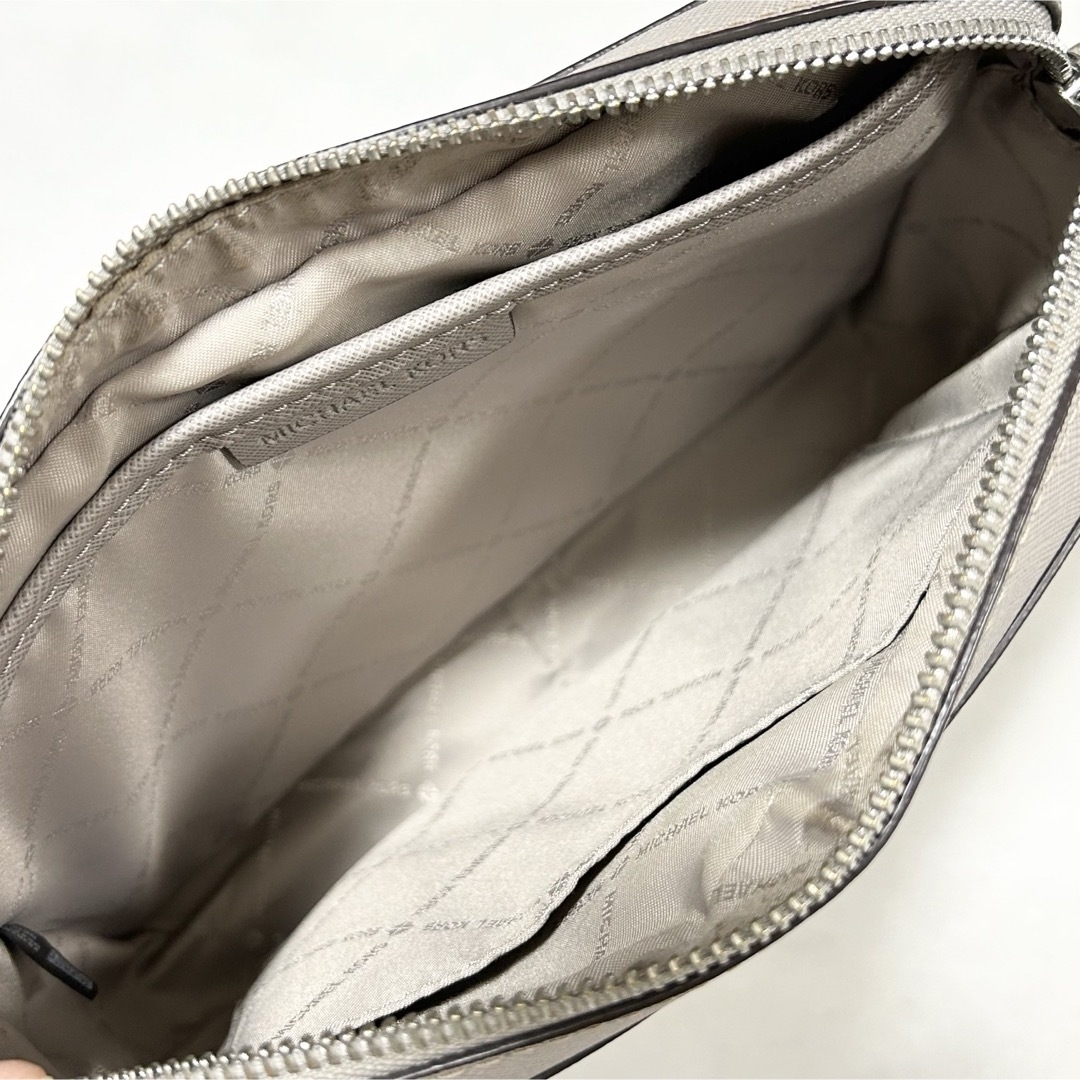 Michael Kors(マイケルコース)の極美品 MICHAEL KORS Lマイケルコース ショルダーバッグ レディースのバッグ(ショルダーバッグ)の商品写真