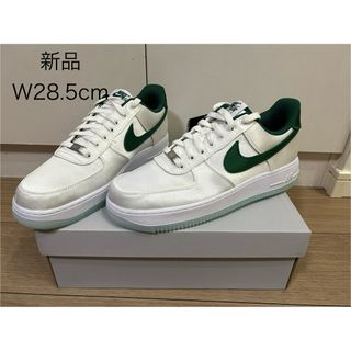 ナイキ(NIKE)のNIKE WMNS AIR FORCE 1 '07 ESS SNKR グリーン(スニーカー)