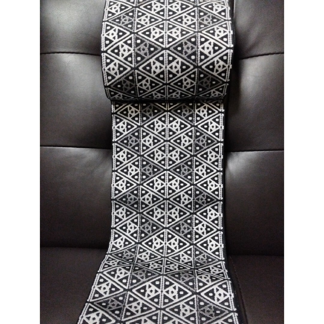 新品　半幅帯　長尺　リバーシブル　アールデコ　⑥刺繍　日本製 レディースの水着/浴衣(帯)の商品写真