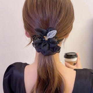 レディース　ヘアゴム　シュシュ　フラワー　ブラック　ビジュー　髪飾り　韓国