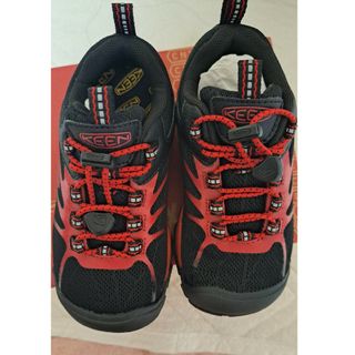 KEEN - KEENスニーカー、サイズ16センチ新品