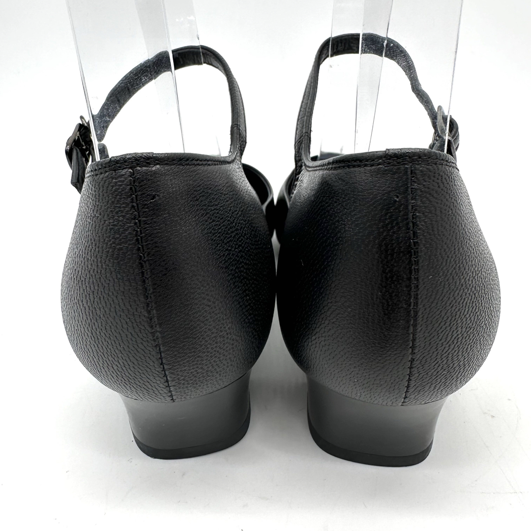 WATER MASSAGE（HIMIKO）(ウォーターマッサージ)の〈極美品〉water massage【22cm】スクエアトゥ パンプス 黒 レディースの靴/シューズ(ハイヒール/パンプス)の商品写真