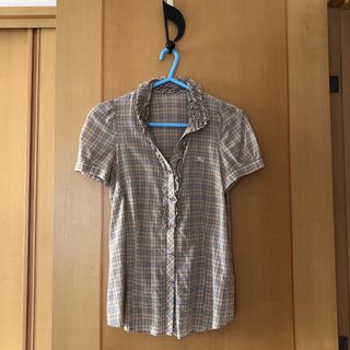 バーバリーブルーレーベル(BURBERRY BLUE LABEL)のバーバリー　ブラウス38(シャツ/ブラウス(半袖/袖なし))