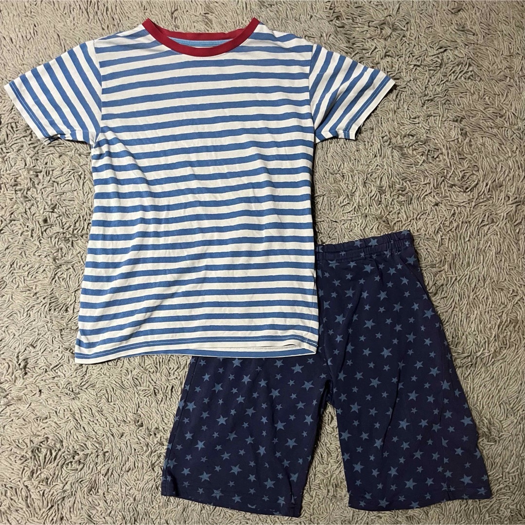 UNIQLO(ユニクロ)のユニクロ　キッズ　パジャマ(半袖)  130cm キッズ/ベビー/マタニティのキッズ服男の子用(90cm~)(パジャマ)の商品写真