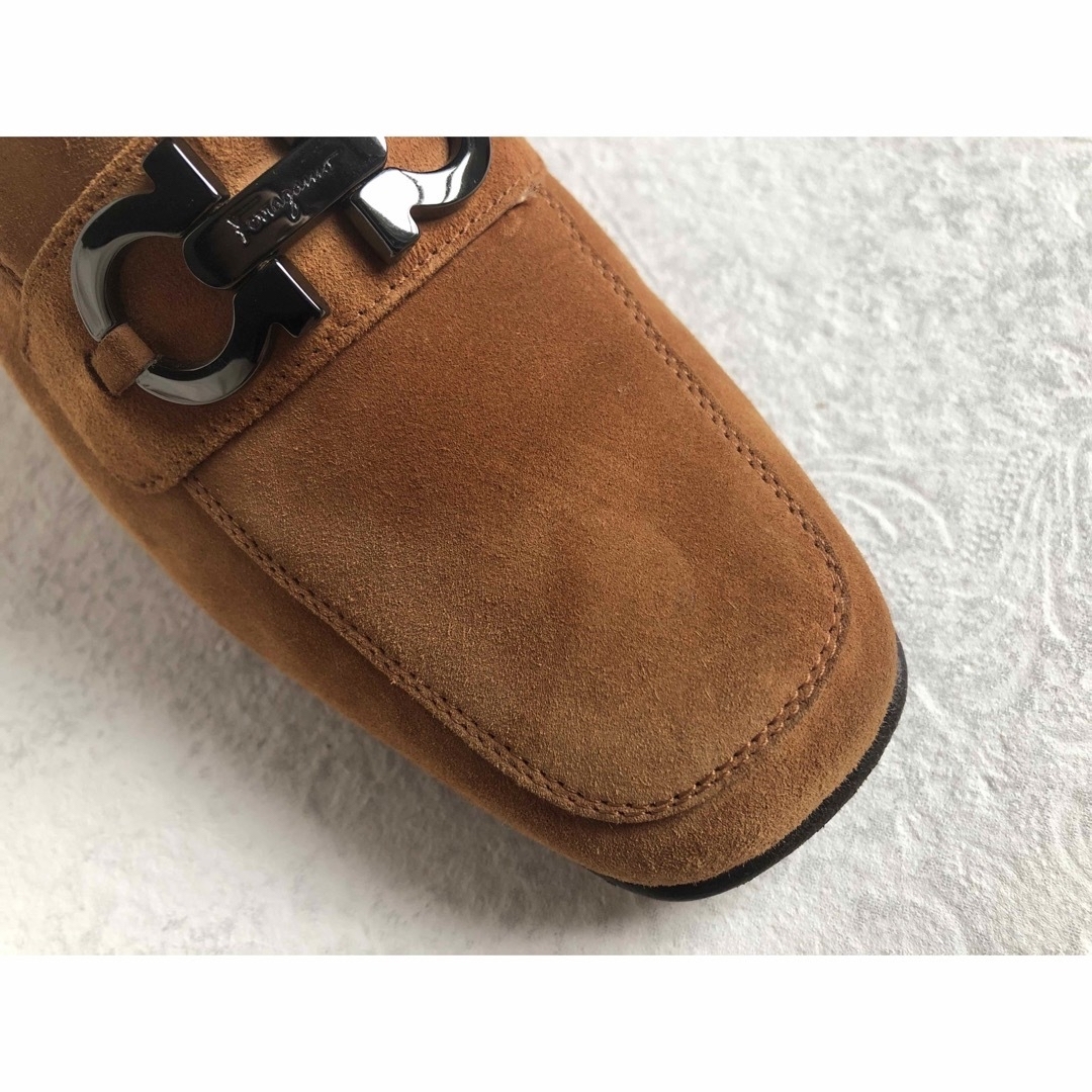 Salvatore Ferragamo(サルヴァトーレフェラガモ)のFERRAGAMO フェラガモ　ガンチーニ　6C ローファー　モカシン　革靴 レディースの靴/シューズ(ローファー/革靴)の商品写真