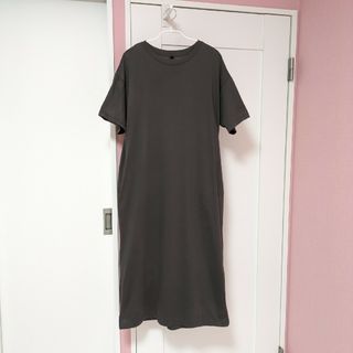 ユニクロ(UNIQLO)のユニクロ ワンピース(ロングワンピース/マキシワンピース)