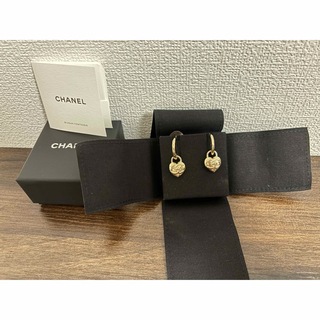 シャネル(CHANEL)のシャネル　ハートピアス(ピアス)