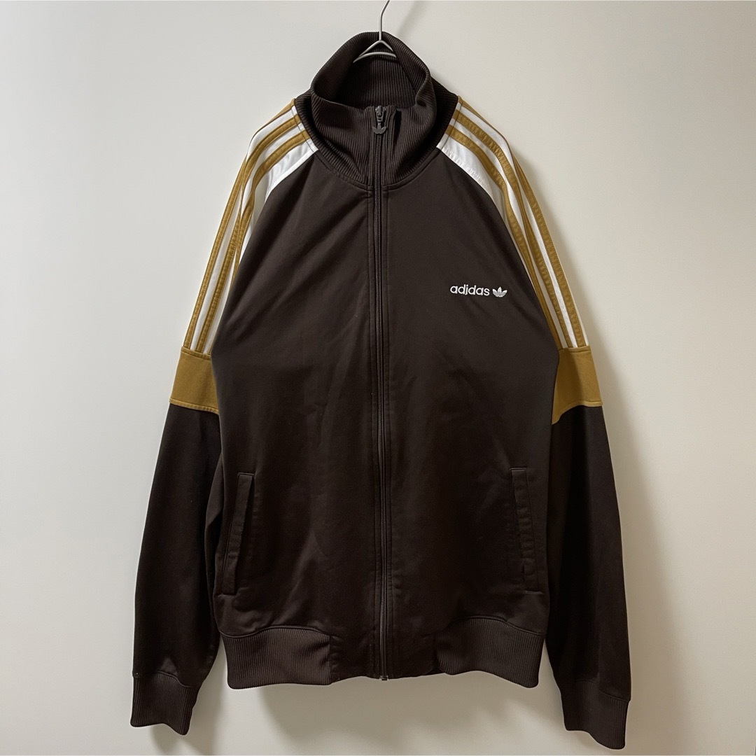 adidas(アディダス)の3XL90s】アディダス刺繍トラックジャケット古着ジャージトップ　ブラウン茶 メンズのトップス(ジャージ)の商品写真