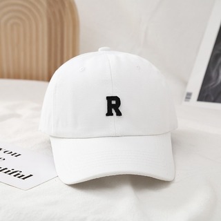 【人気】レディース　帽子　キャップ　カジュアル　ホワイト　シンプル　韓国　ロゴ　(キャップ)