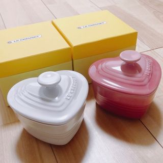 ルクルーゼ(LE CREUSET)の新品未使用 ルクルーゼ ラムカンダムール  ハート　ピンク　ホワイト　２個セット(食器)