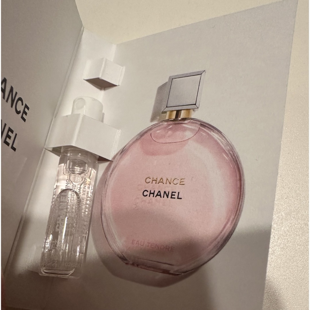 CHANEL(シャネル)のGW期間値下げ、CHANELヘアミスト ガブリエル＋試供品 コスメ/美容のヘアケア/スタイリング(ヘアウォーター/ヘアミスト)の商品写真