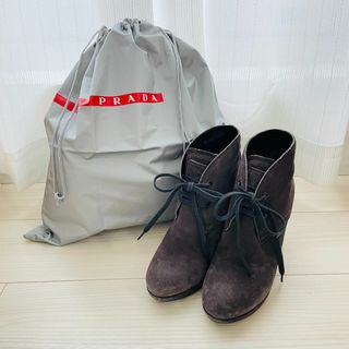 プラダ(PRADA)の高級本革【PRADA】太ヒール スエードレースアップブーティー 23.5cm相当(ブーツ)