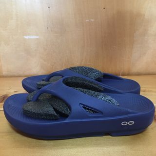 ウーフォス(OOFOS)の24 OOFOS ウーフォス Ooriginal / サンダル ネイビー(サンダル)