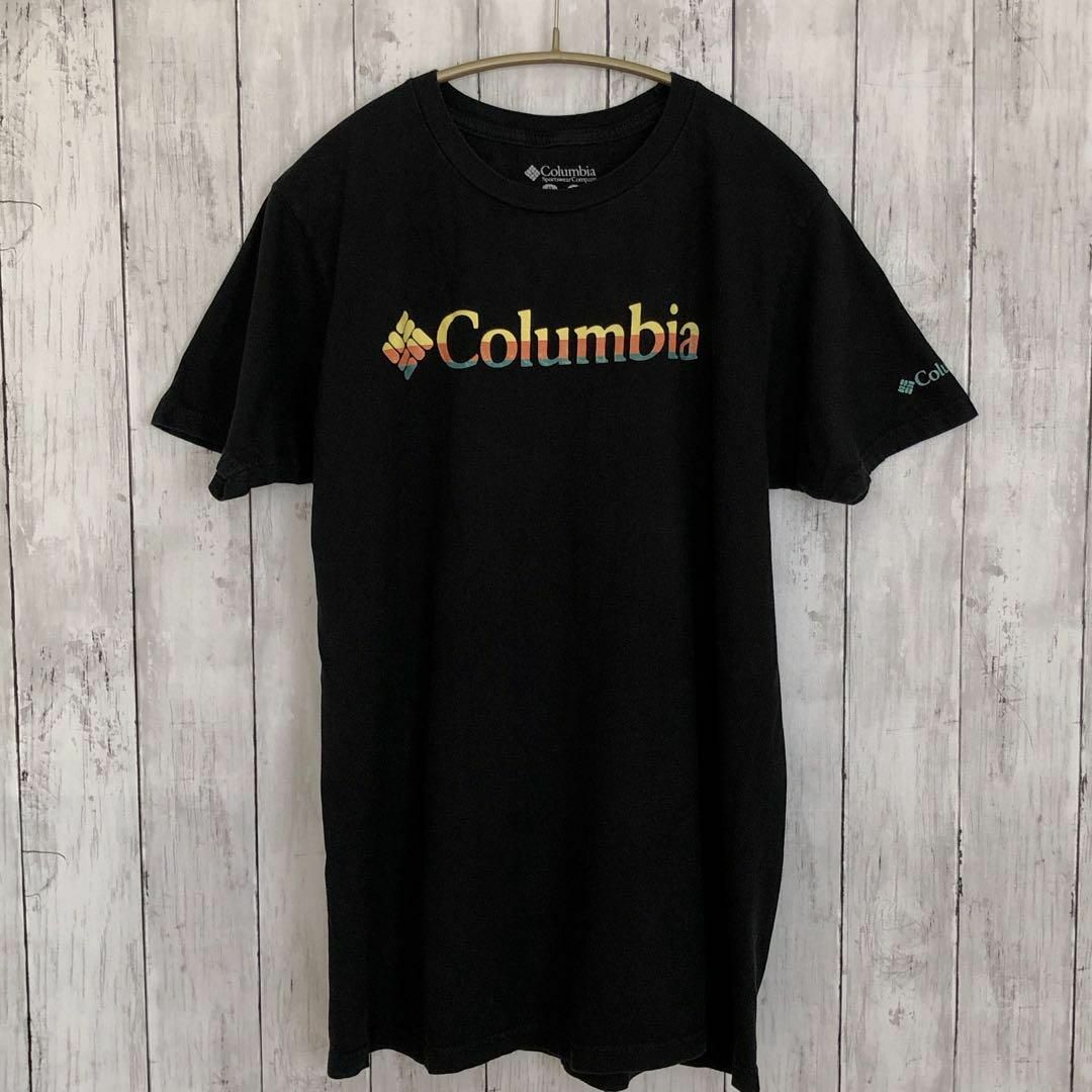 Columbia(コロンビア)のコロンビア　アウトドアブランド　半袖Ｔシャツ　黒ブラック　COLUMBIA　古着 メンズのトップス(Tシャツ/カットソー(半袖/袖なし))の商品写真