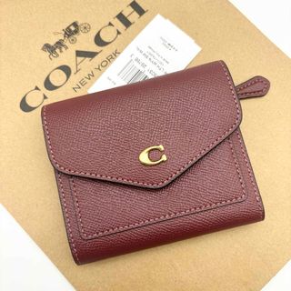 コーチ(COACH)の【COACH☆新品】ウィン スモール ウォレット！エナメル レッド！レザー！(財布)