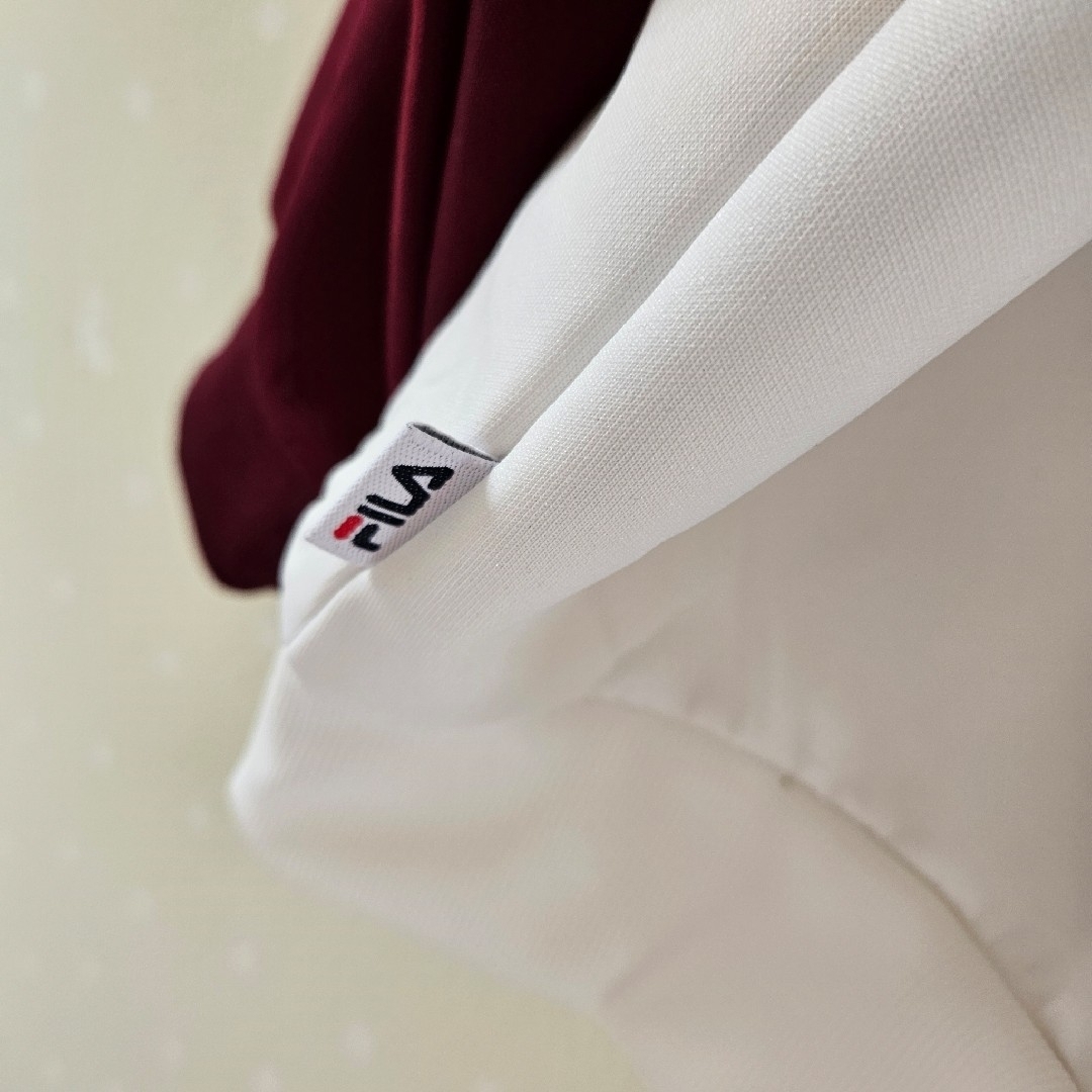 FILA(フィラ)のFILA フィラ スムーズジャージ トラックジャケット ユニセックス ボルドー メンズのトップス(ジャージ)の商品写真