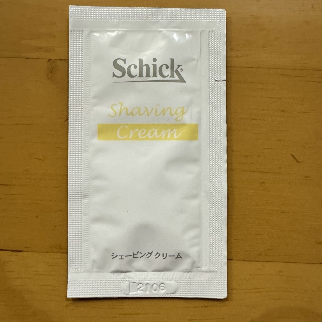 Schick(シック)のシック シェービングクリーム シェブロン シェーブジェルカイ シェービングジェル コスメ/美容のシェービング(シェービングフォーム)の商品写真